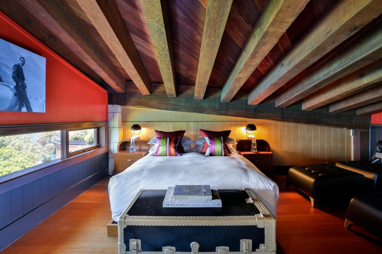 Donkey Bay Inn Russell Bagian luar foto
